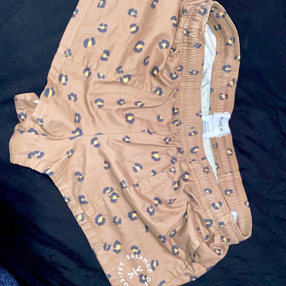 RVCA WOMENS SHORTS